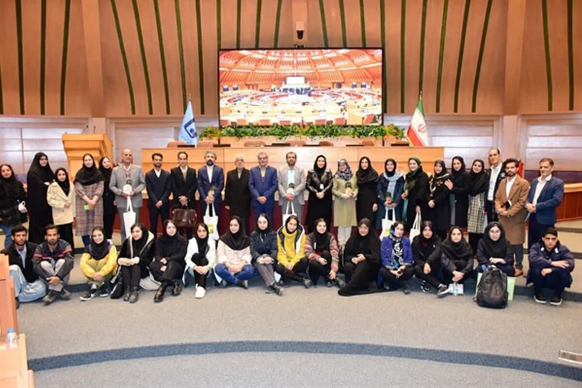 برگزاری همايش مبانى هنرهاى تجسمى ايران با رويكرد تصويرگرى متون ادبى